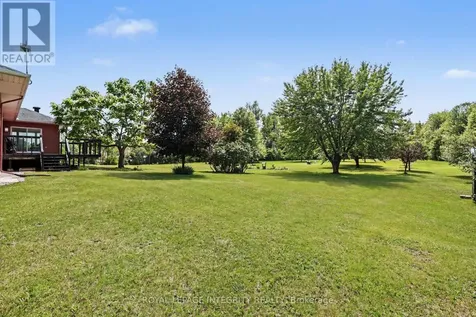 2602 Manotick Station Road Ottawa ON K0A 2W0