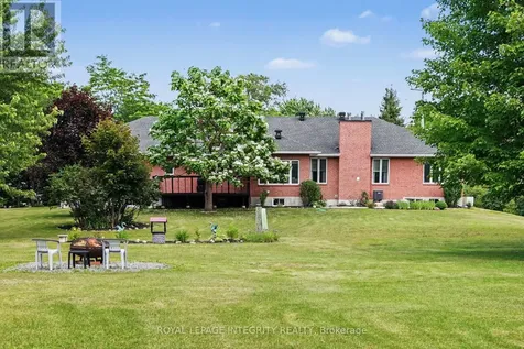 2602 Manotick Station Road Ottawa ON K0A 2W0