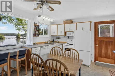 2310 Armstrong Lane Selwyn ON K0L 2H0