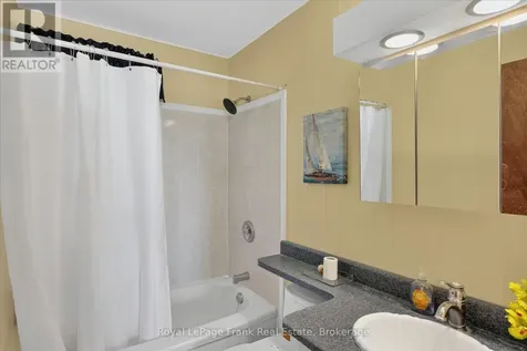 2310 Armstrong Lane Selwyn ON K0L 2H0