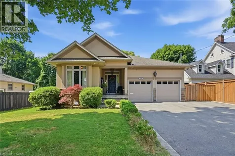 586 Maple Avenue Burlington ON L7S 1M6