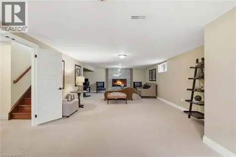 586 Maple Avenue Burlington ON L7S 1M6