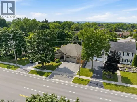 586 Maple Avenue Burlington ON L7S 1M6