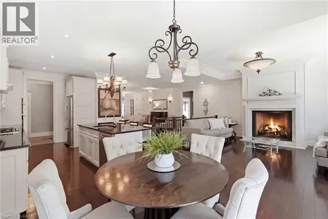 586 Maple Avenue Burlington ON L7S 1M6