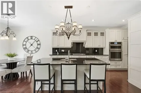 586 Maple Avenue Burlington ON L7S 1M6