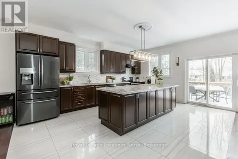 54 Royal Beech Drive Wasaga Beach ON L9Z 1H3