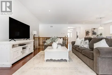 54 Royal Beech Drive Wasaga Beach ON L9Z 1H3