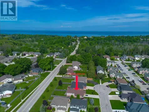 572 Scougall Court Kincardine ON N2Z 3B6