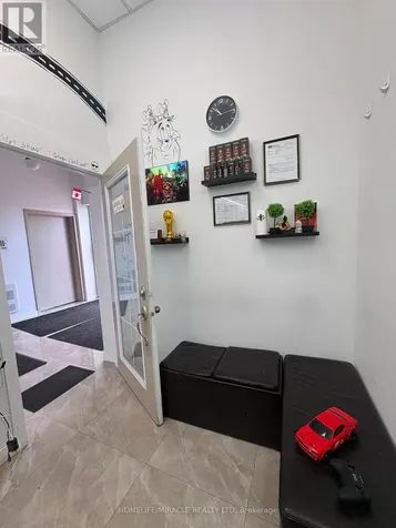 251 Guelph Street Halton Hills (georgetown) ON L7G 4B1
