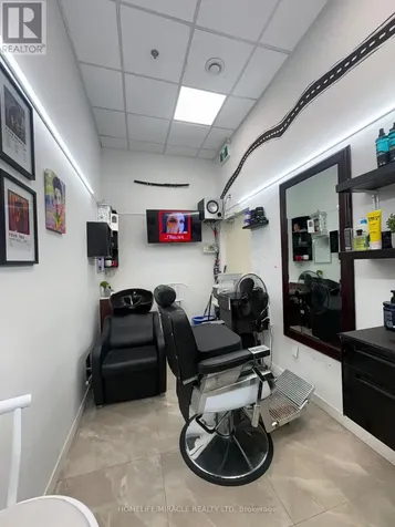 251 Guelph Street Halton Hills (georgetown) ON L7G 4B1