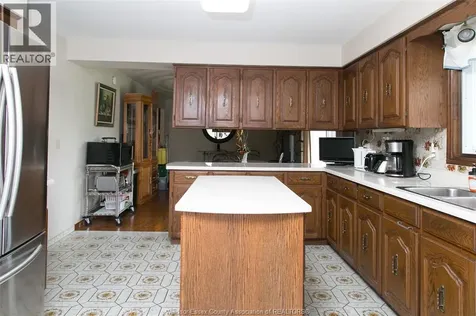 3371 County Road 20 Amherstburg ON N9V 2Y8