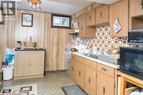 3371 County Road 20 Amherstburg ON N9V 2Y8