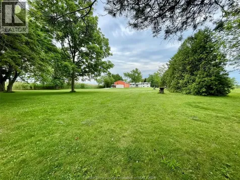3371 County Road 20 Amherstburg ON N9V 2Y8
