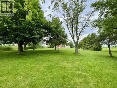 3371 County Road 20 Amherstburg ON N9V 2Y8