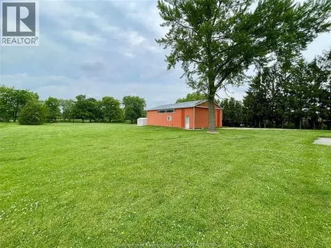 3371 County Road 20 Amherstburg ON N9V 2Y8