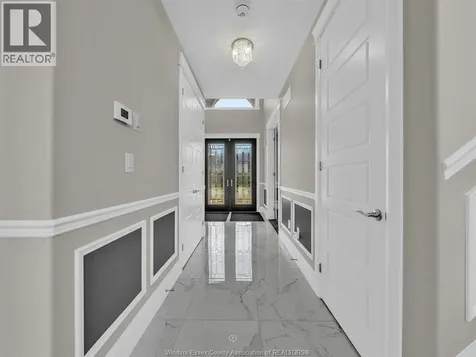 336 Benson Court Amherstburg ON N9V 0A8