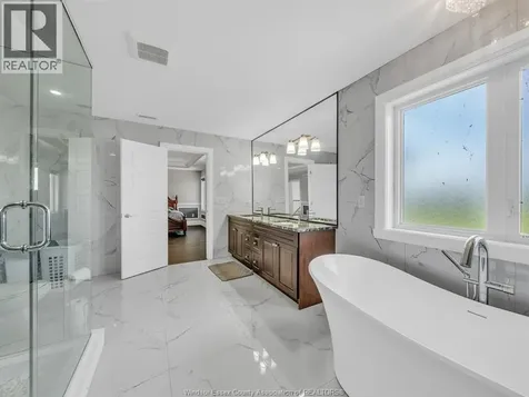 336 Benson Court Amherstburg ON N9V 0A8