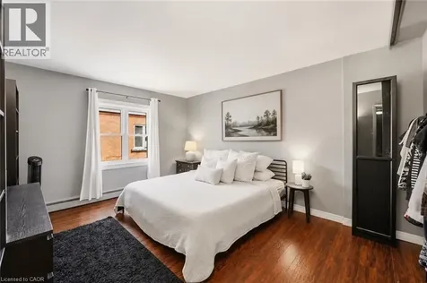 836 Concession Street Hamilton ON L8V 1E2
