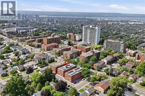 836 Concession Street Hamilton ON L8V 1E2