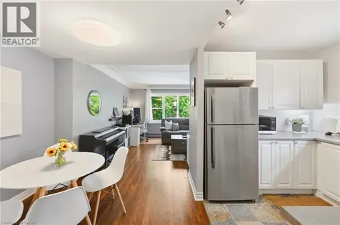 836 Concession Street Hamilton ON L8V 1E2
