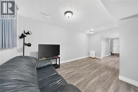 860 Rymal Road East Hamilton ON L8W 2X4
