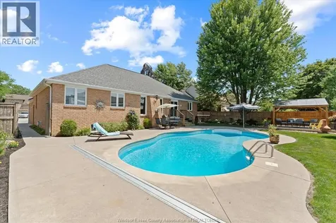 127 Wintermute Avenue Lakeshore ON N0R 1A0