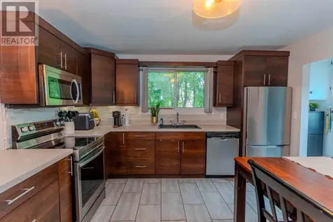 473 Tupper Street Thunder Bay ON P7A 3Z5