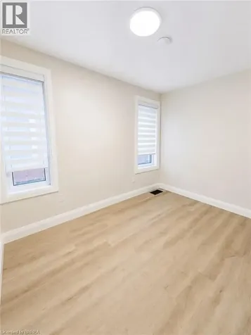 413 Concession Street Hamilton ON L9A 1B8