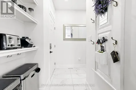 3000 Hollyberry Trail Pickering ON L1X 0N5