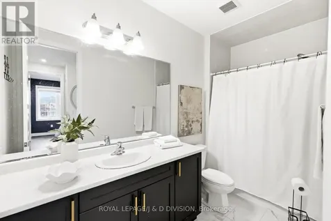 3000 Hollyberry Trail Pickering ON L1X 0N5