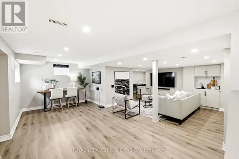 3000 Hollyberry Trail Pickering ON L1X 0N5