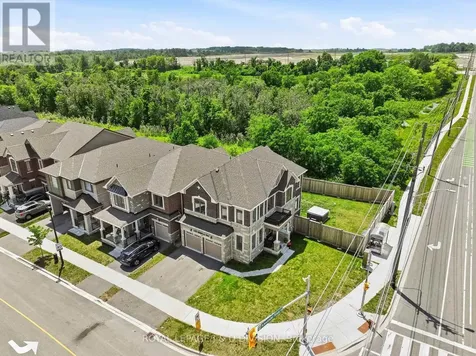 3000 Hollyberry Trail Pickering ON L1X 0N5