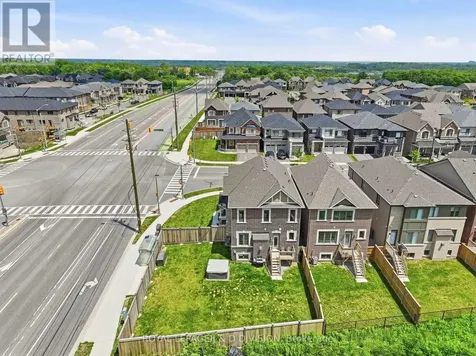 3000 Hollyberry Trail Pickering ON L1X 0N5