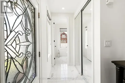 3000 Hollyberry Trail Pickering ON L1X 0N5
