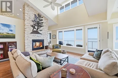 504 Mariners Way Collingwood ON L9Y 5C7