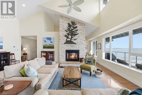 504 Mariners Way Collingwood ON L9Y 5C7