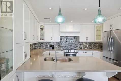 504 Mariners Way Collingwood ON L9Y 5C7
