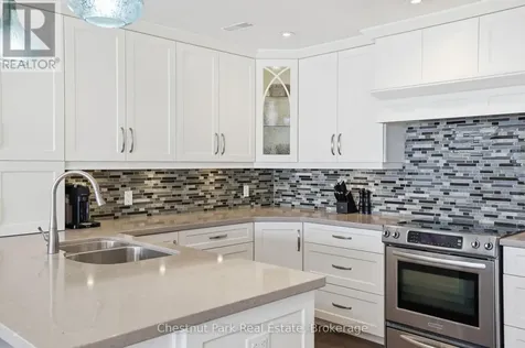 504 Mariners Way Collingwood ON L9Y 5C7
