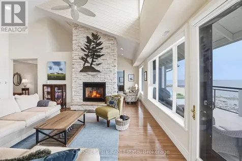 504 Mariners Way Collingwood ON L9Y 5C7