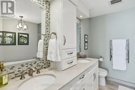 504 Mariners Way Collingwood ON L9Y 5C7