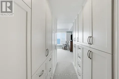 504 Mariners Way Collingwood ON L9Y 5C7