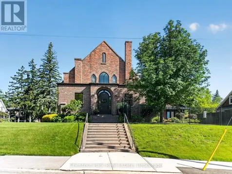 45 Mcmurray Street Bracebridge ON P1L 2A1