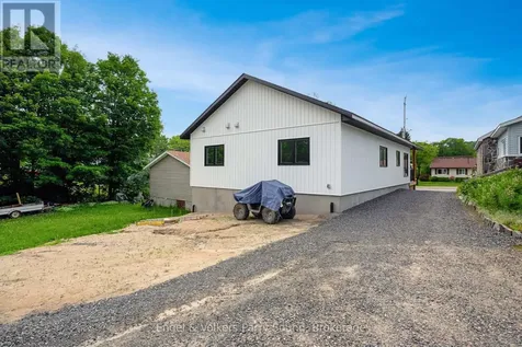 46 Forest Street Parry Sound ON P2A 2P9