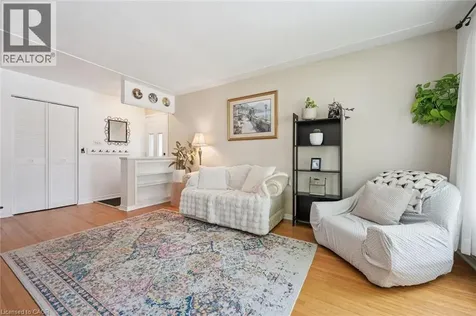 39 Shea Crescent Kitchener ON N2E 1E9