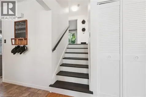 39 Shea Crescent Kitchener ON N2E 1E9