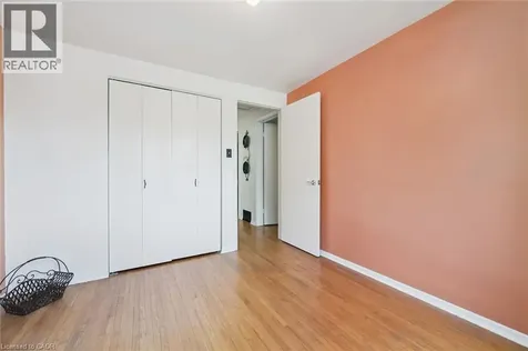 39 Shea Crescent Kitchener ON N2E 1E9