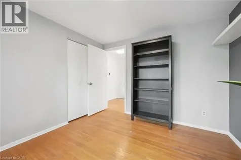 39 Shea Crescent Kitchener ON N2E 1E9