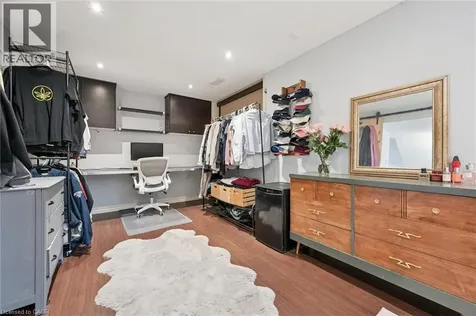 39 Shea Crescent Kitchener ON N2E 1E9