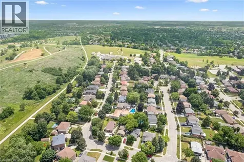 39 Shea Crescent Kitchener ON N2E 1E9