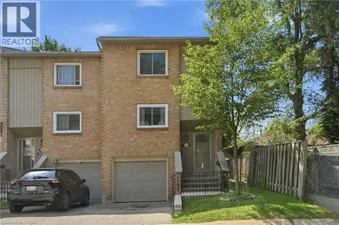 63 Fonthill Road Hamilton ON L9C 6T1